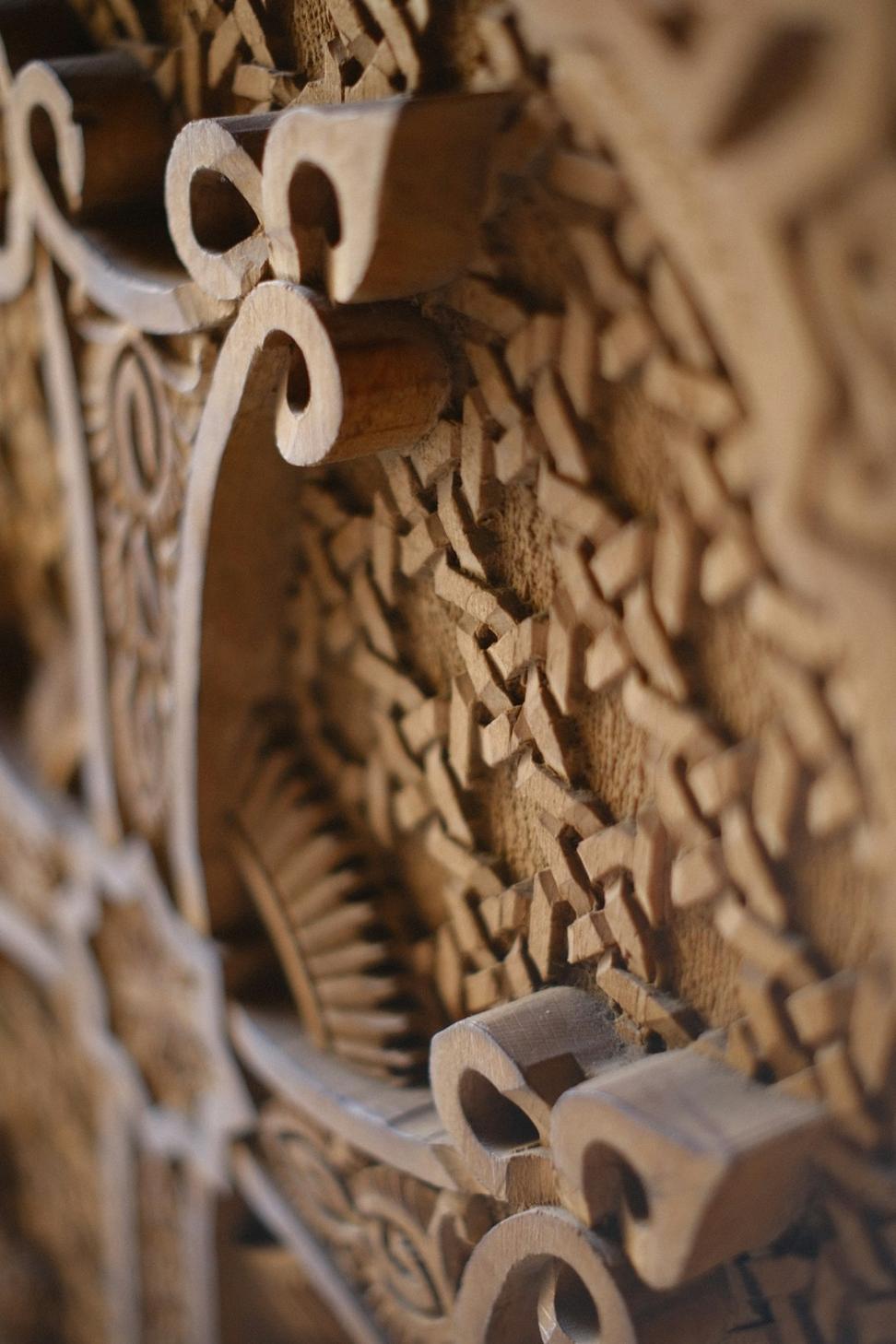 Heritage house details